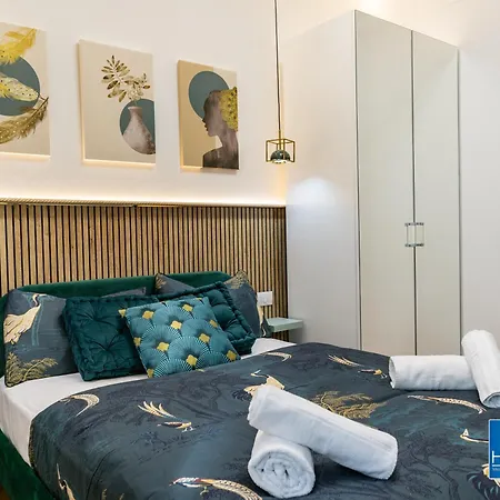 Bocconichic Penthouse* * * * * Milano